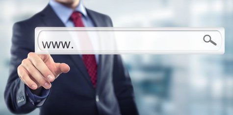 texte-fuer-webseiten-schreiben-lassen-mann